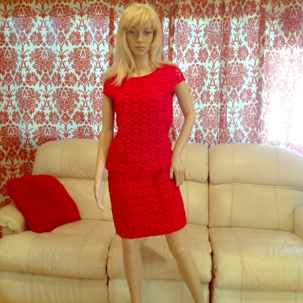 ❤️❤️Gorgeous! Red skirt set❤️❤️